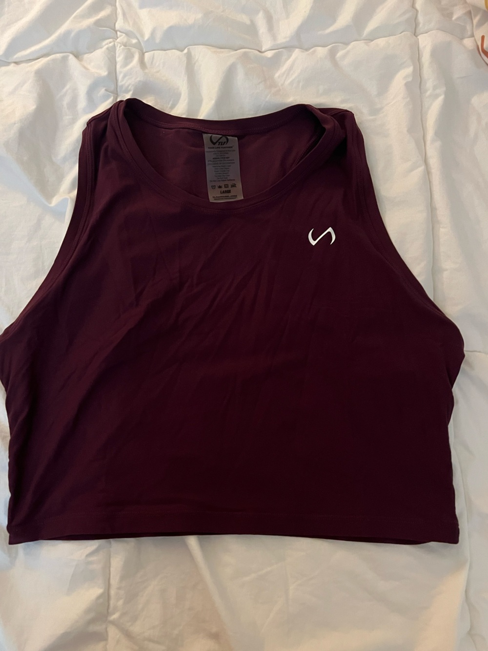 Sculptfit Women's Burgundy Performance Crop Tank